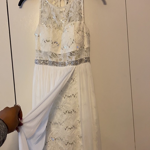 BCX White Elegant Prom Dress - Picture 4 of 4